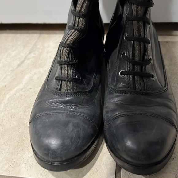 Cole Hanan Nike air boots - Picture 2 of 4